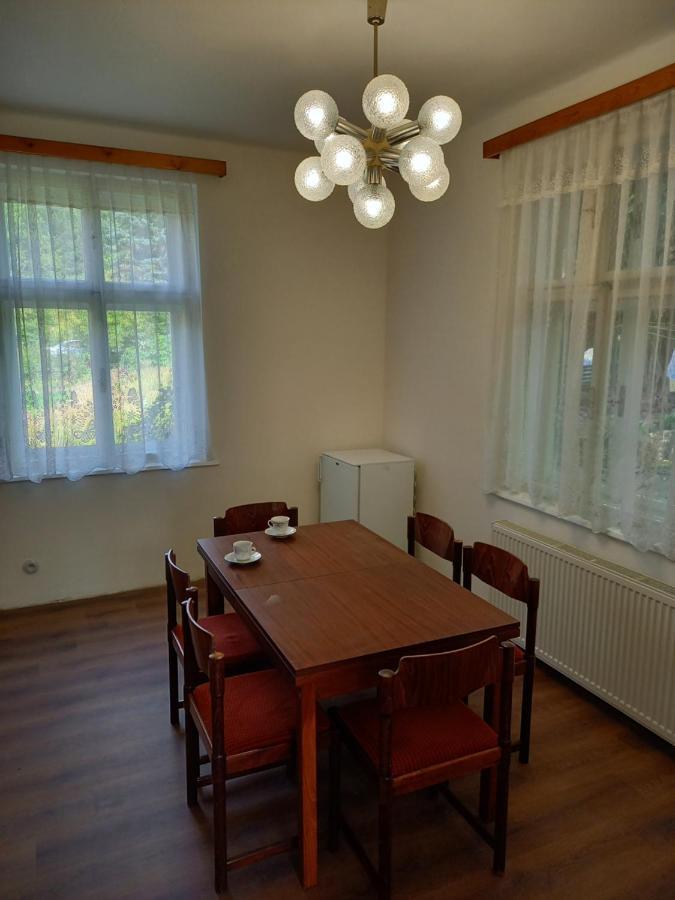 Vila Kotlarska ジェチーン エクステリア 写真